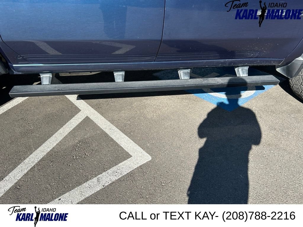 Used 2020 Chevrolet Silverado 3500 LTZ w/ LTZ Plus Package AWD/4WD image 9