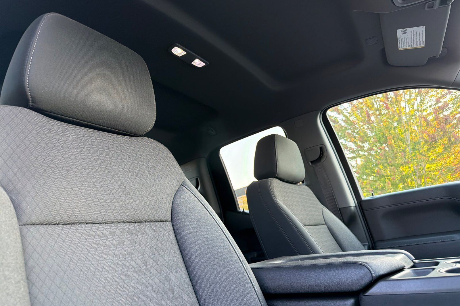 Used 2020 Chevrolet Silverado 1500 LT w/ All-Star Edition AWD/4WD image 13