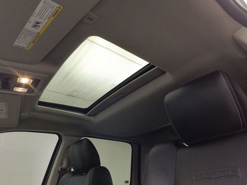 Used 2017 RAM 2500 Laramie w/ Off Road Package image 12