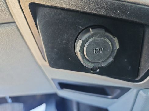 Used 2014 Ford F250 XLT w/ XLT Premium Package image 18