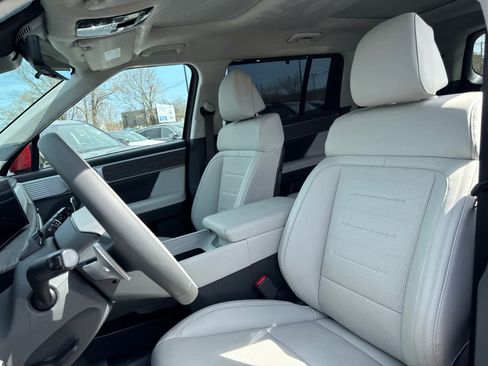 Used 2026 Hyundai Santa Fe Calligraphy image 13