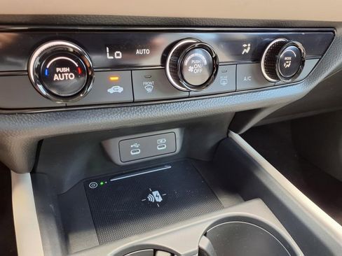 Used 2026 Honda HR-V LX image 5