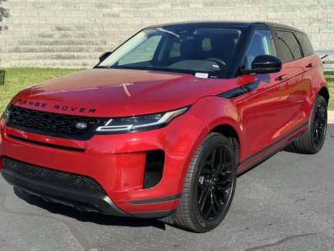 Certified 2022 Land Rover Range Rover Evoque SE AWD/4WD image 1