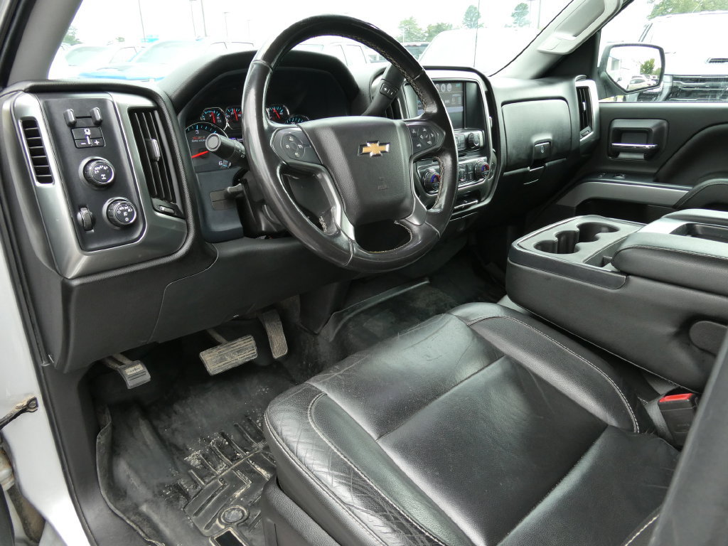 Used 2018 Chevrolet Silverado 1500 LT w/ All Star Edition AWD/4WD image 21
