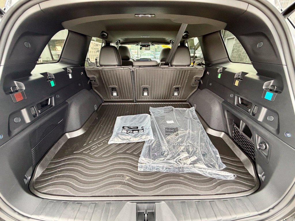 New 2026 Subaru Outback Limited AWD/4WD image 24