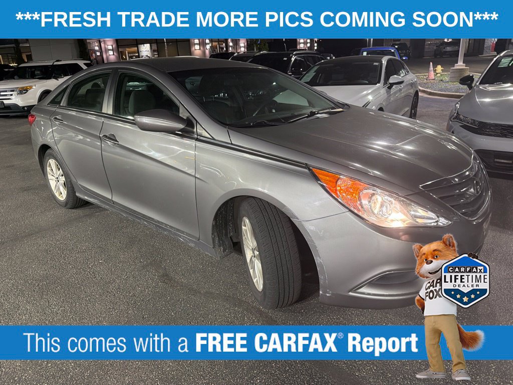 Used 2011 Hyundai Sonata GLS w/ Popular Equipment Pkg 2 FWD image 3
