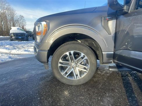 Used 2021 Ford F150 XL w/ STX Appearance Package image 23