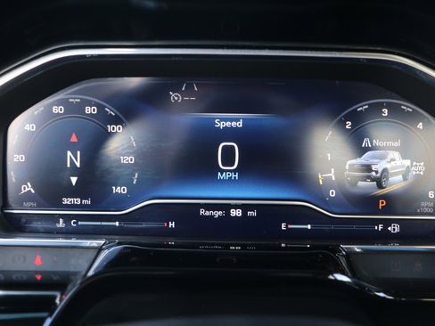 Used 2024 Chevrolet Silverado 1500 LT Trail Boss w/ Convenience Package II image 20