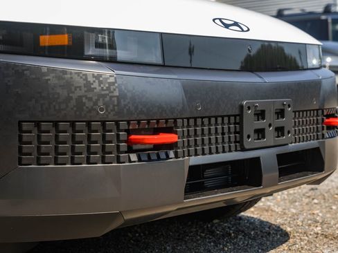 New 2025 Hyundai Ioniq 5 XRT image 13