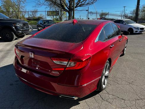 Used 2018 Honda Accord Touring image 5