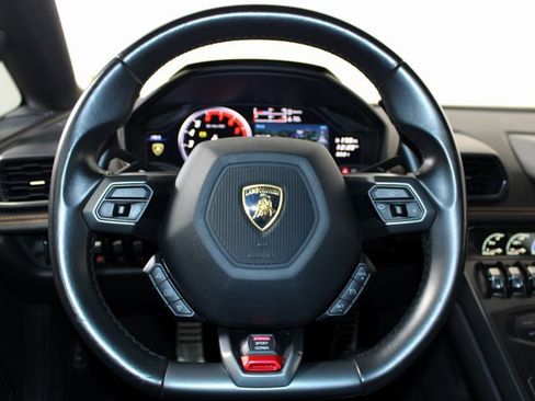 Used 2017 Lamborghini Huracan LP 580-2 image 17