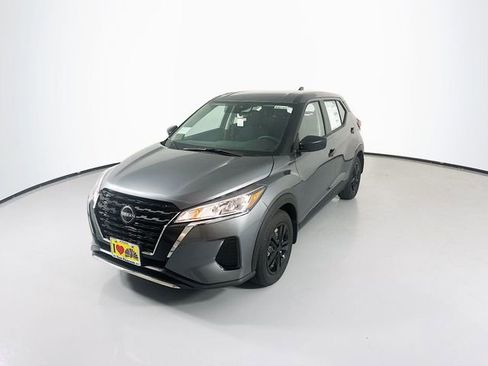 New 2025 Nissan Kicks Play S w/ Interior Electronics Package FWD image 4