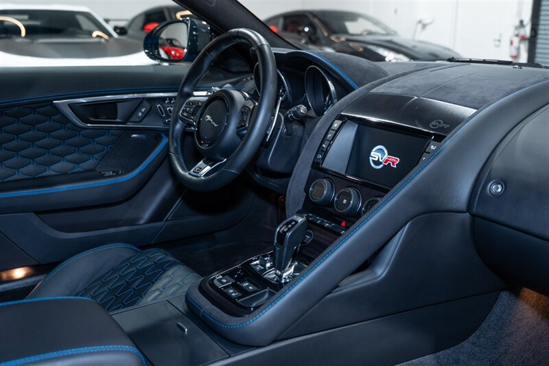 Used 2018 Jaguar F-TYPE SVR AWD/4WD image 53