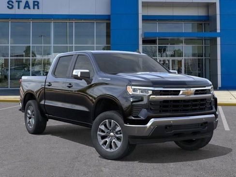New 2025 Chevrolet Silverado 1500 LT w/ Safety Package AWD/4WD image 9