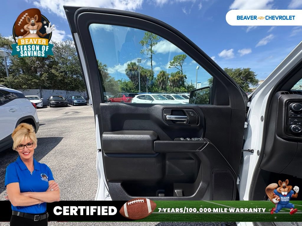 Used 2025 Chevrolet Silverado 1500 Custom AWD/4WD image 29