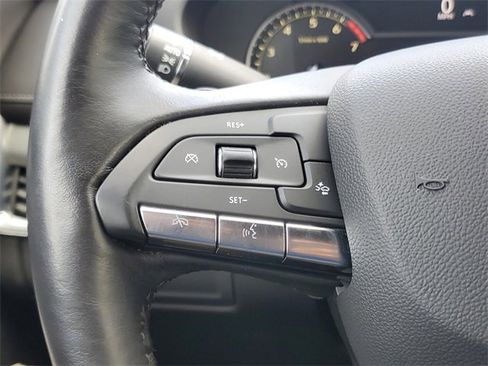 Certified 2023 Cadillac XT4 Premium Luxury image 22