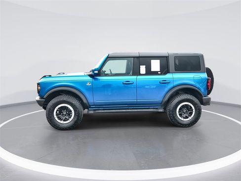 Used 2022 Ford Bronco Outer Banks w/ Sasquatch Package image 5