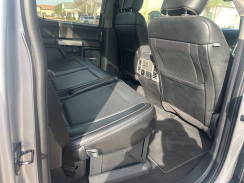 Used 2019 Ford F250 Lariat w/ Lariat Ultimate Package image 14