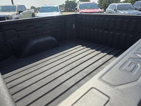 Certified 2026 GMC Sierra 1500 AT4 w/ AT4 Premium Package AWD/4WD image 10