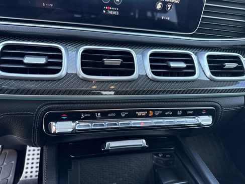 Used 2023 Mercedes-Benz GLE 53 AMG 4MATIC image 30