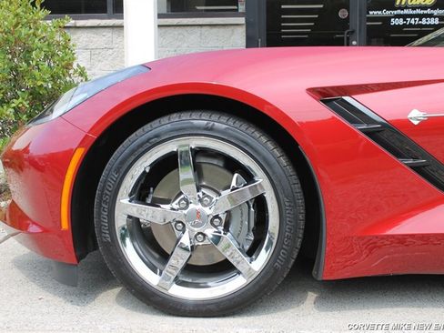 Used 2015 Chevrolet Corvette Stingray Convertible w/ 2LT Preferred Equipment Group RWD image 13