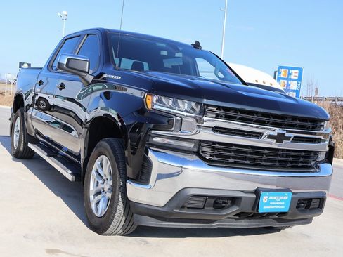 Used 2019 Chevrolet Silverado 1500 LT w/ All-Star Edition image 6