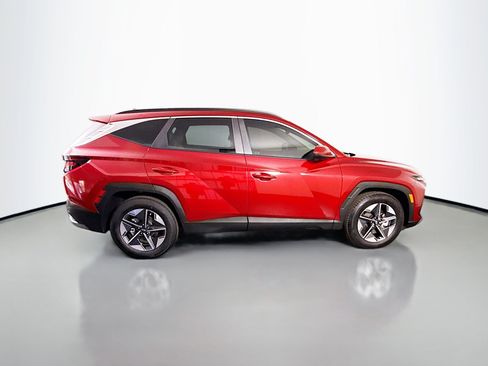 Used 2025 Hyundai Tucson SEL FWD image 11