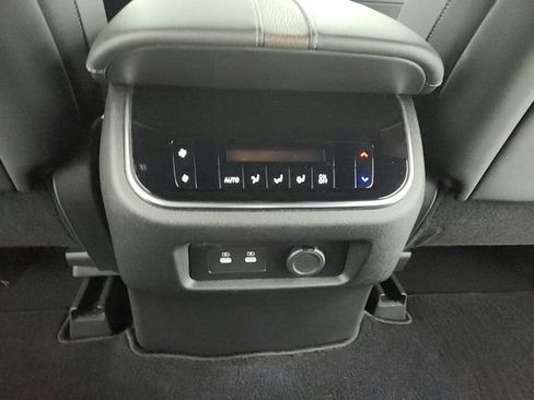 Used 2025 Nissan Armada SL w/ Captain's Chari Seat Package AWD/4WD image 37