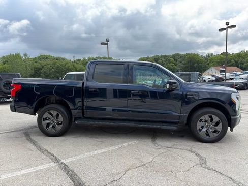 Used 2022 Ford F150 Lightning Lariat w/ Equipment Group 511A High AWD/4WD image 8