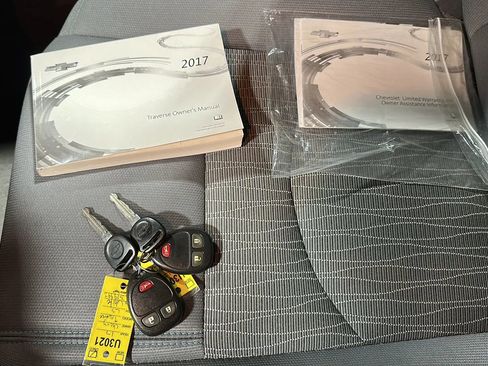 Used 2017 Chevrolet Traverse LS image 30