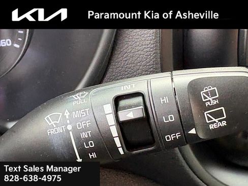 Used 2020 Kia Soul LX image 25