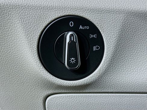 Used 2022 Volkswagen Jetta S image 17