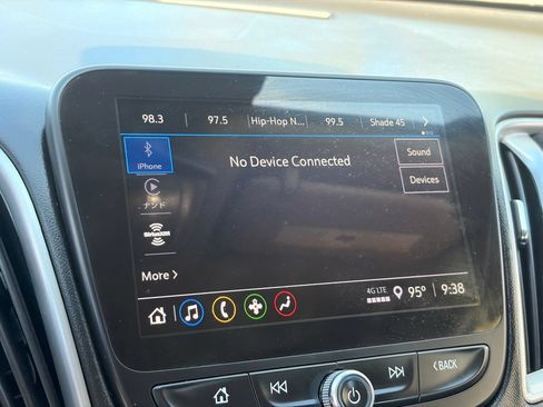 Used 2023 Chevrolet Malibu LT FWD image 22