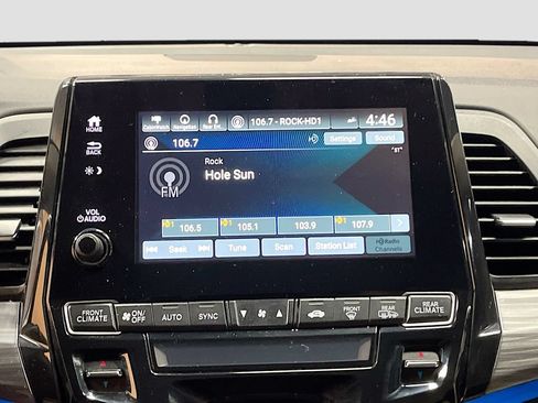 Used 2022 Honda Odyssey Elite image 15