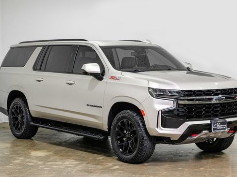 Used 2021 Chevrolet Suburban Z71 AWD/4WD image 7