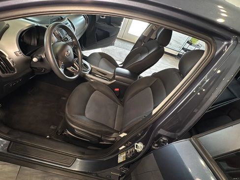 Used 2016 Kia Sportage LX FWD image 21