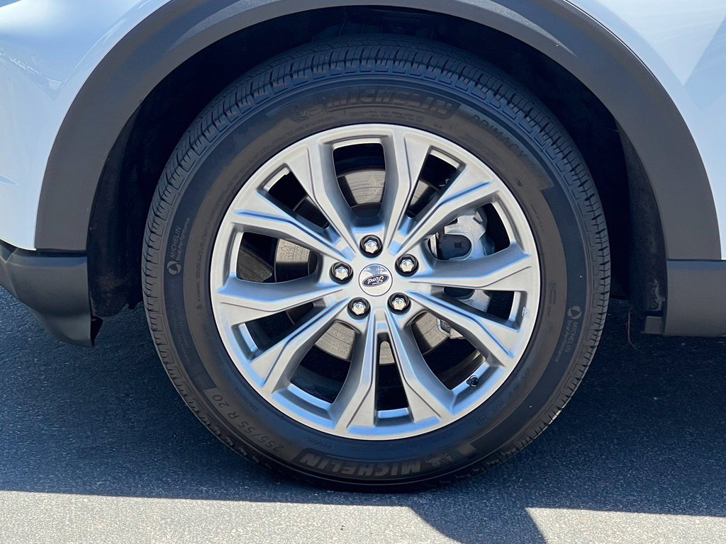 Used 2023 Ford Explorer Limited AWD/4WD image 14