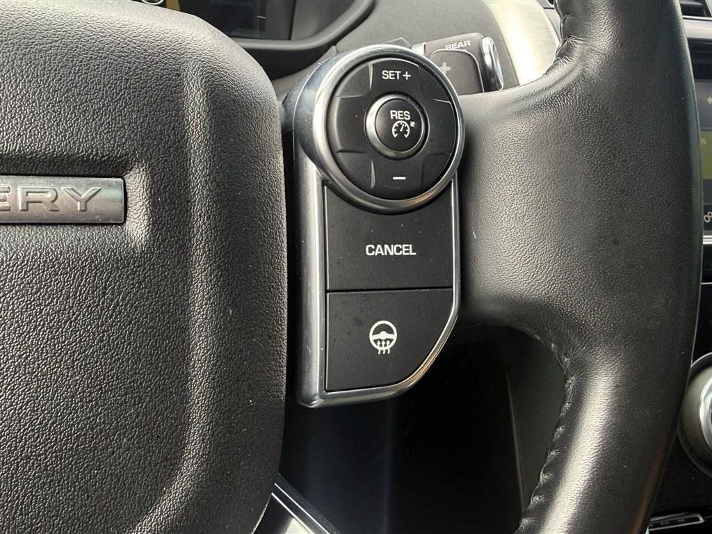 Used 2018 Land Rover Discovery HSE AWD/4WD image 38