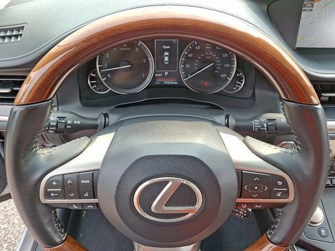 Used 2017 Lexus ES 350 image 33