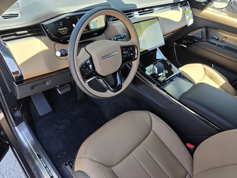 New 2026 Land Rover Range Rover Sport Dynamic SE AWD/4WD image 11