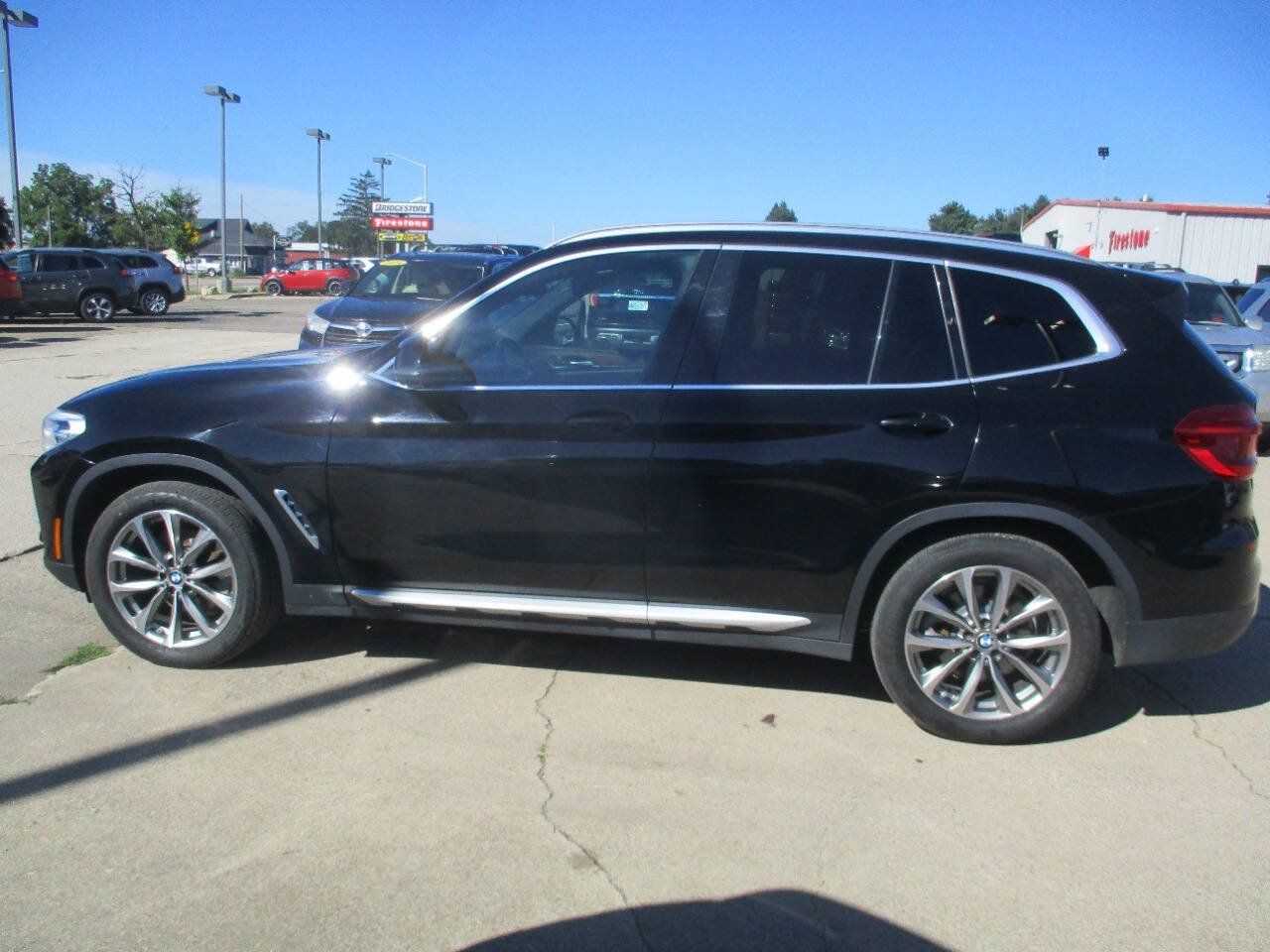 Used 2019 BMW X3 xDrive30i w/ Convenience Package AWD/4WD image 3