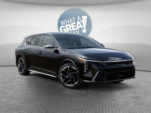 New 2026 Kia K4 GT-Line FWD image 8