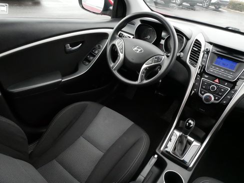Used 2013 Hyundai Elantra GT image 9