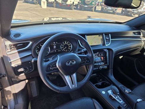 Used 2023 INFINITI QX55 Essential AWD/4WD image 9