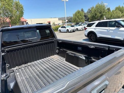 Used 2024 Toyota Tacoma TRD Off-Road w/ TRD Off Road Premium Package AWD/4WD image 16