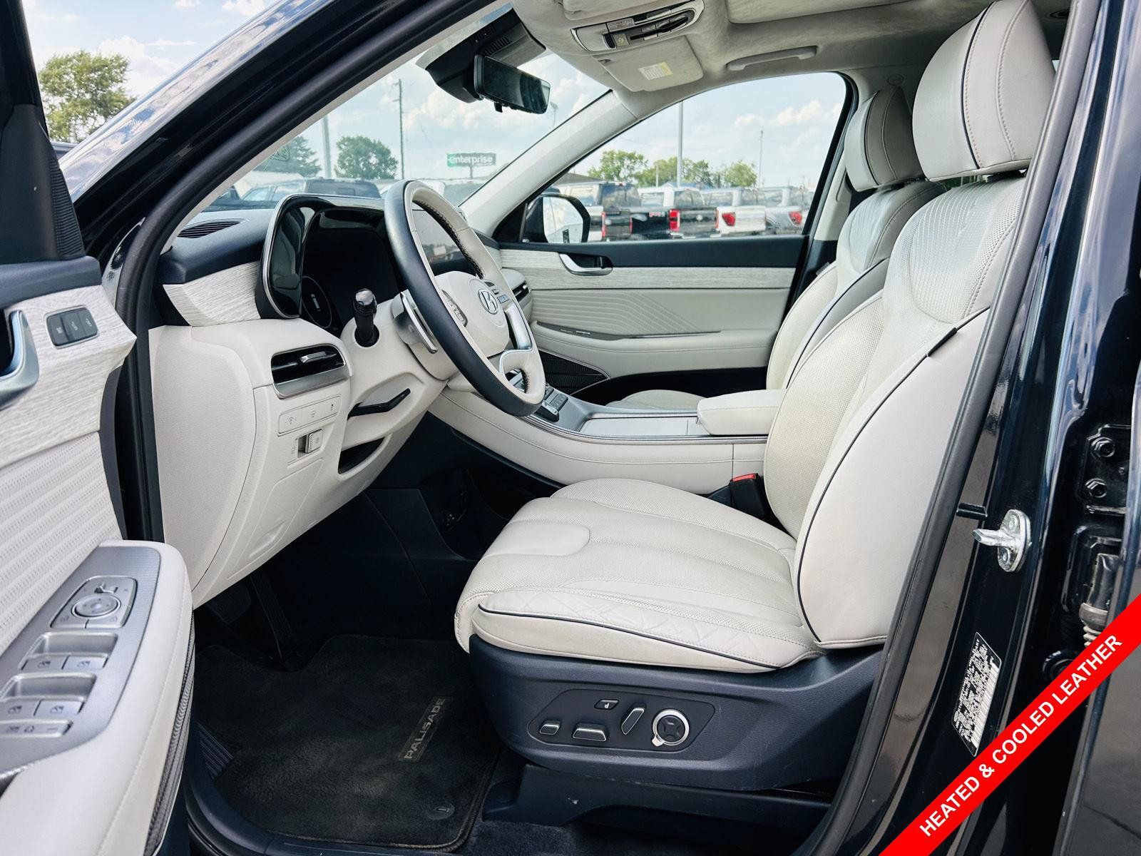 Used 2024 Hyundai Palisade Calligraphy AWD/4WD image 3