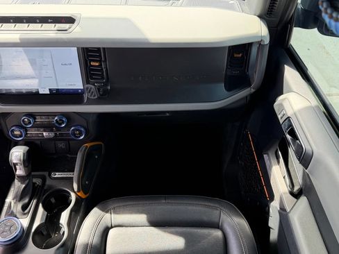 Used 2021 Ford Bronco Badlands AWD/4WD image 10