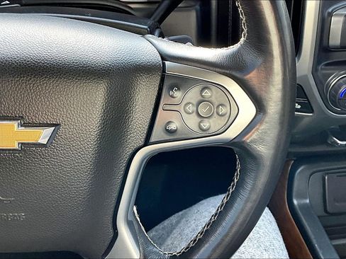 Used 2018 Chevrolet Silverado 2500 LTZ w/ Duramax Plus Package image 22