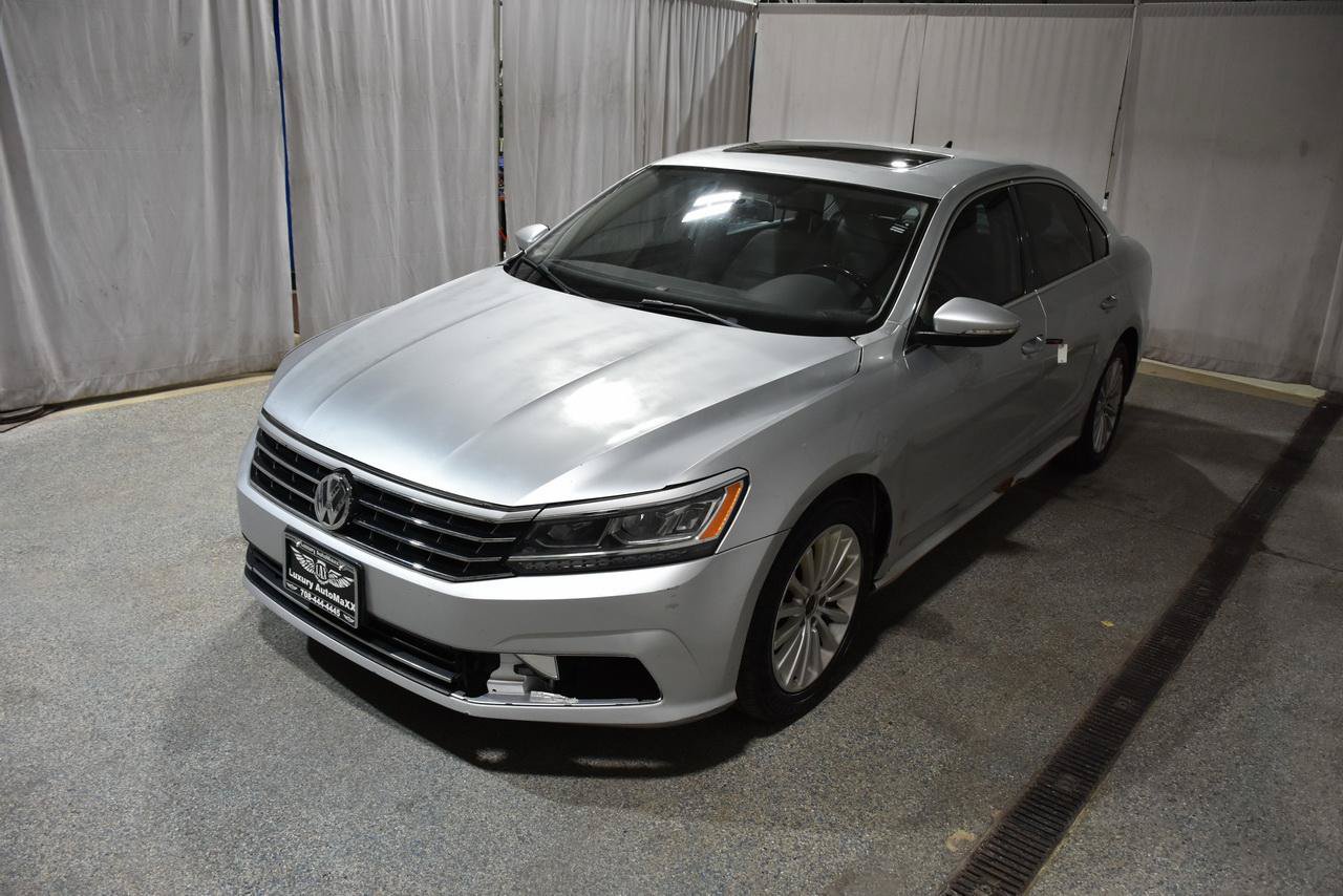 Used 2017 Volkswagen Passat 1.8T SE FWD image 26