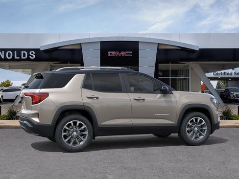 New 2026 GMC Terrain Elevation w/ Elevation Premium Package FWD image 5